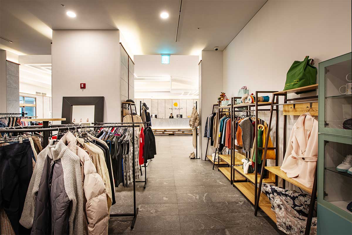 유니아일랜드 프로샵