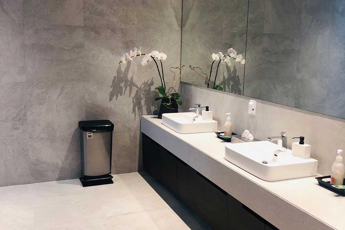 유니아일랜드 락카룸